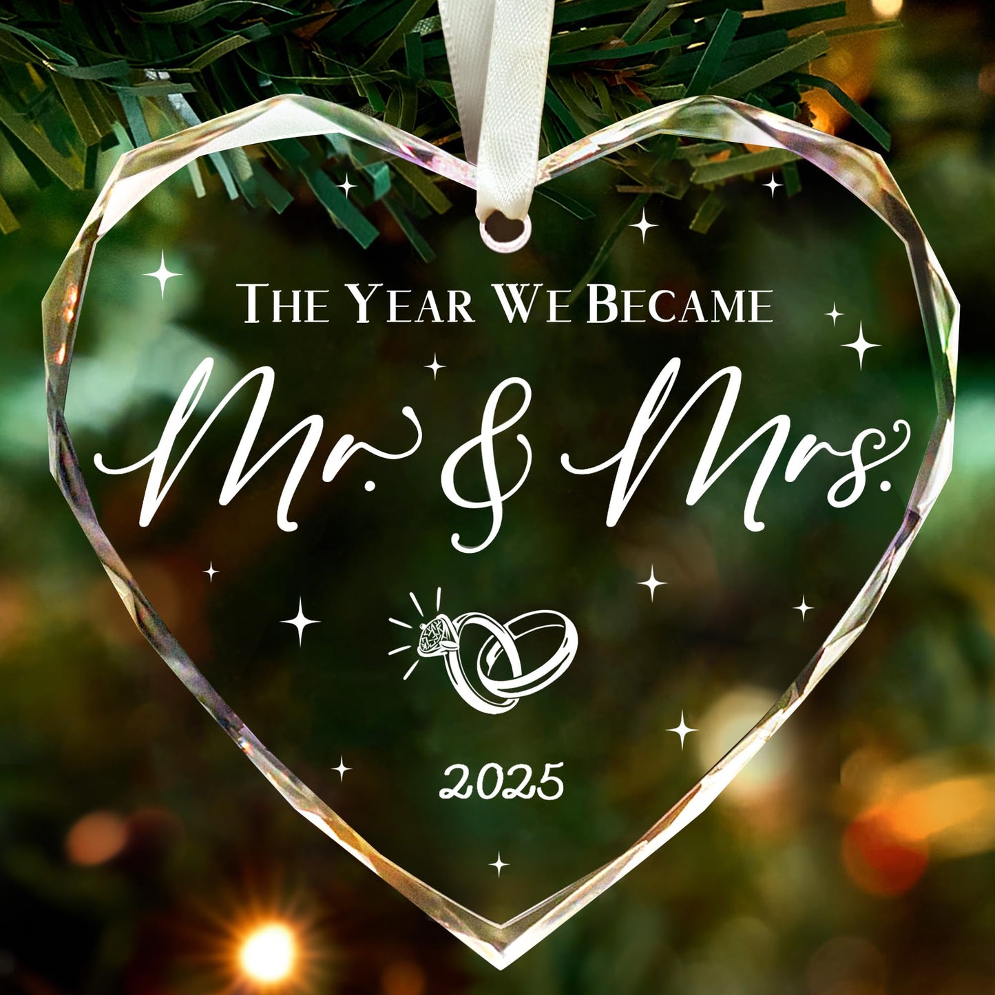 Wedding Gifts for Couples 2025, Mr and Mrs Gift, Bridal Shower Gifts, Just Married for Newlywed Couple, Crystal Glass First Christmas Married Ornament