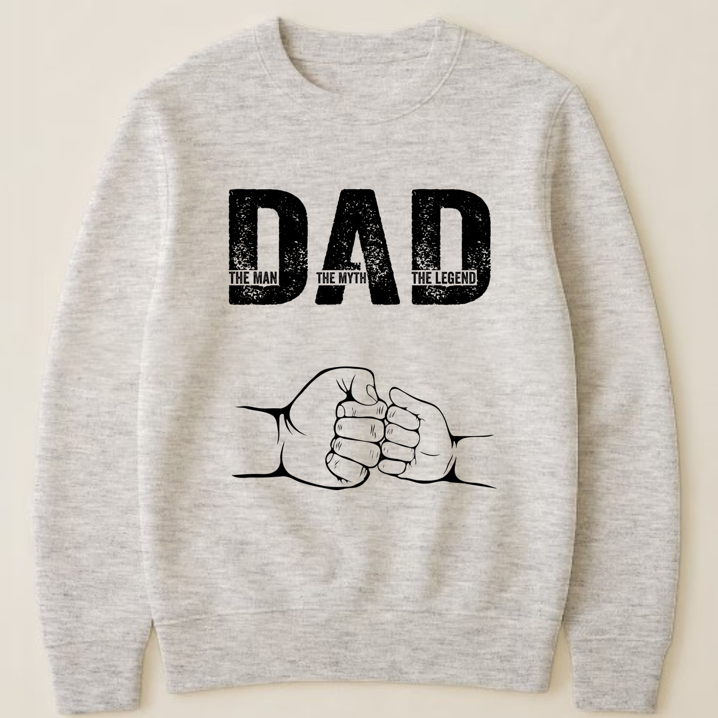 Vatertagsgeschenke, Personalisiertes T-Shirt „Dad The Man The Myth The Legend“ – Ein Geschenk, das er mit Stolz tragen wird