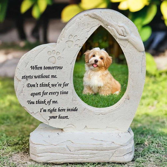 Heart Shaped Pet Dog Memorial Stones with Photo Frame, Pet Dog HeadStones Grave Markers, Loss of Pet Dog Sympathy Gifts Memorial Gifts Passing Away Gifts Outdoor or Indoor