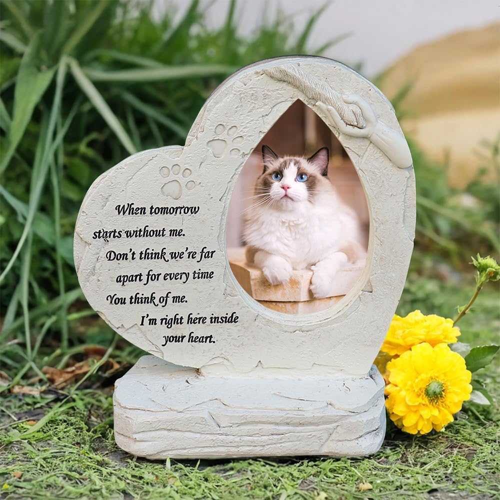 Heart Shaped Pet Dog Memorial Stones with Photo Frame, Pet Dog HeadStones Grave Markers, Loss of Pet Dog Sympathy Gifts Memorial Gifts Passing Away Gifts Outdoor or Indoor