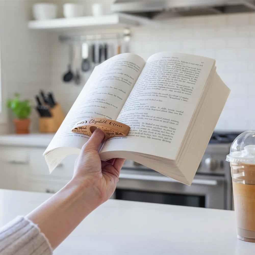 Personalized Book Page Holder with Name, Engraved Wooden Thumb Page Holder for One Hand Reading, Gift for Book Lover Reader Bookworm
