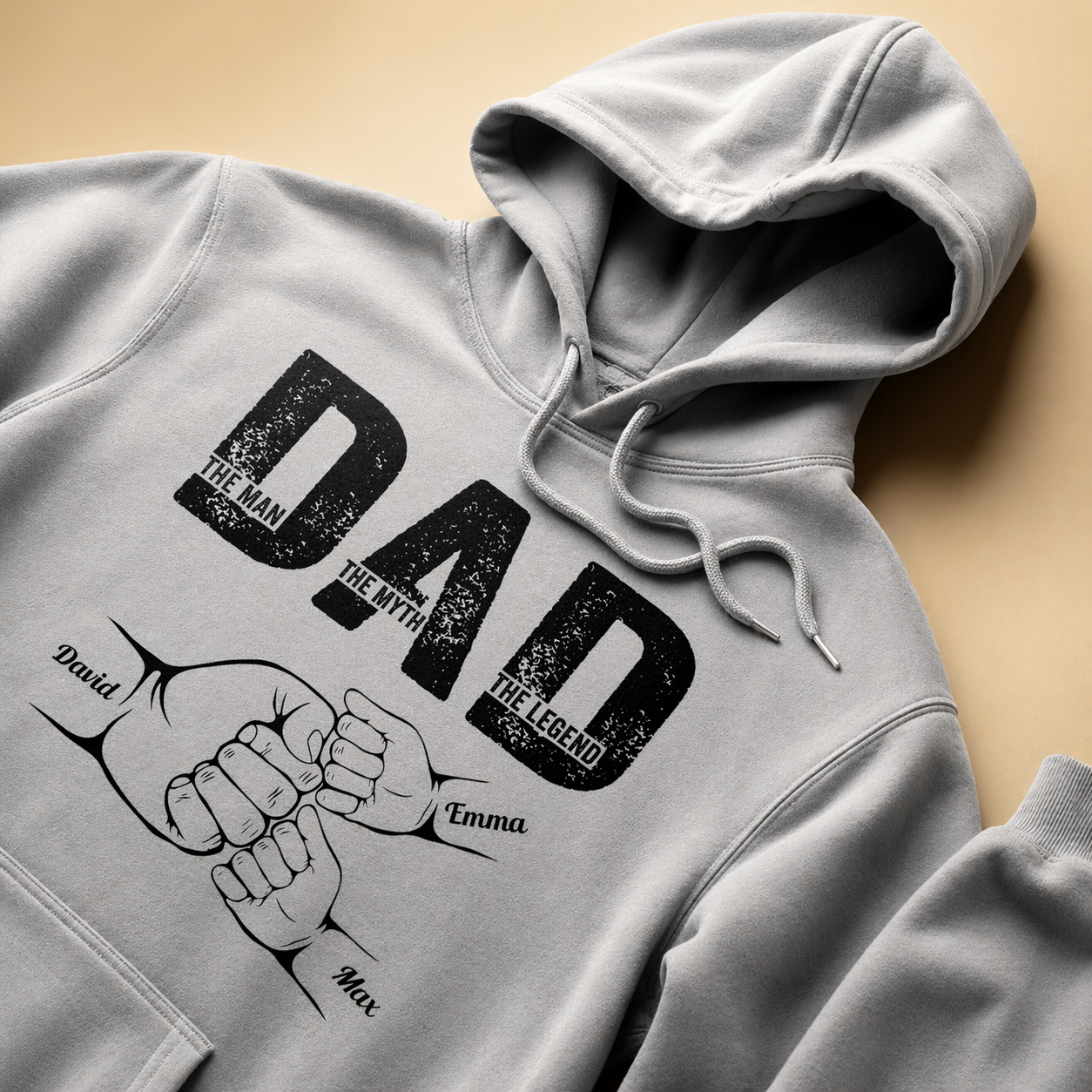 Vatertagsgeschenke, Personalisiertes T-Shirt „Dad The Man The Myth The Legend“ – Ein Geschenk, das er mit Stolz tragen wird