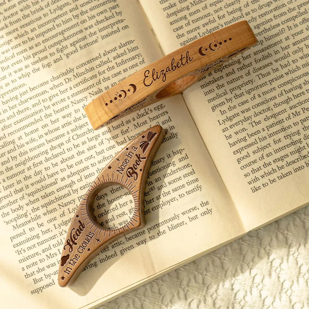 Personalized Book Page Holder with Name, Engraved Wooden Thumb Page Holder for One Hand Reading, Gift for Book Lover Reader Bookworm