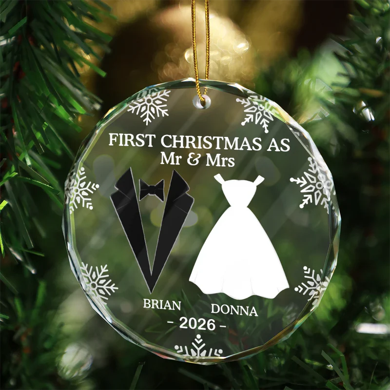 First Christmas As Married Couples - Personalized Heart Shaped Glass Ornament