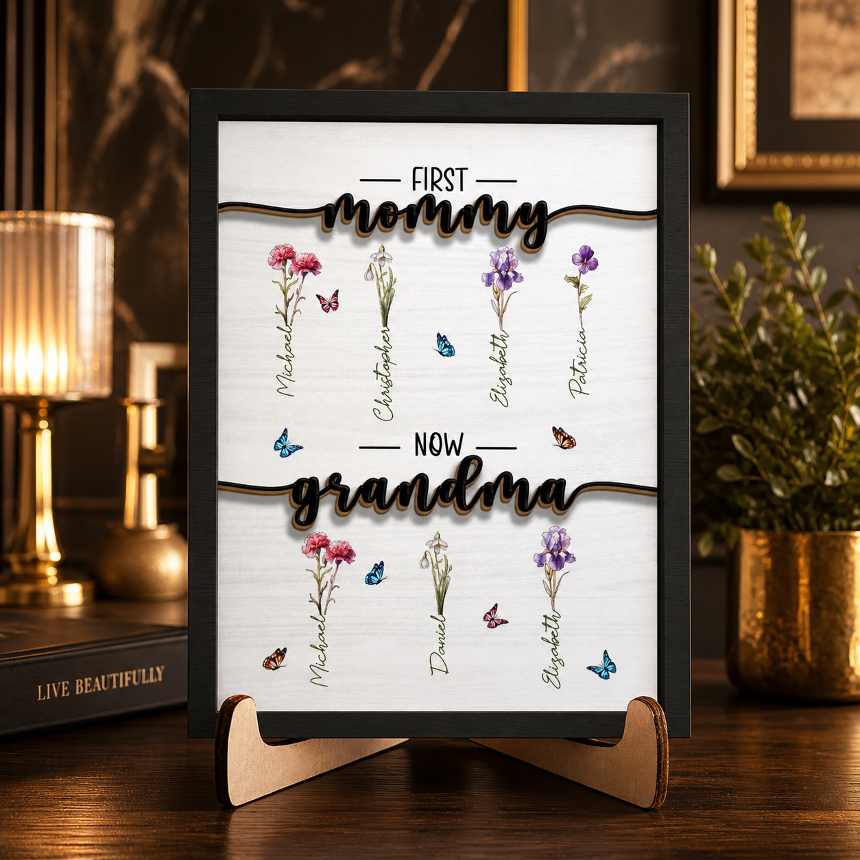 Schild „Erst Mama, jetzt Oma“, personalisiertes Geburtsblumengeschenk – Individuelles 2-lagiges Holzschild mit Ständer