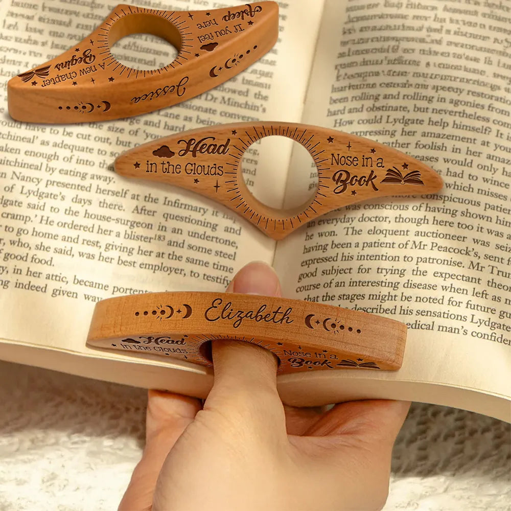 Personalized Book Page Holder with Name, Engraved Wooden Thumb Page Holder for One Hand Reading, Gift for Book Lover Reader Bookworm