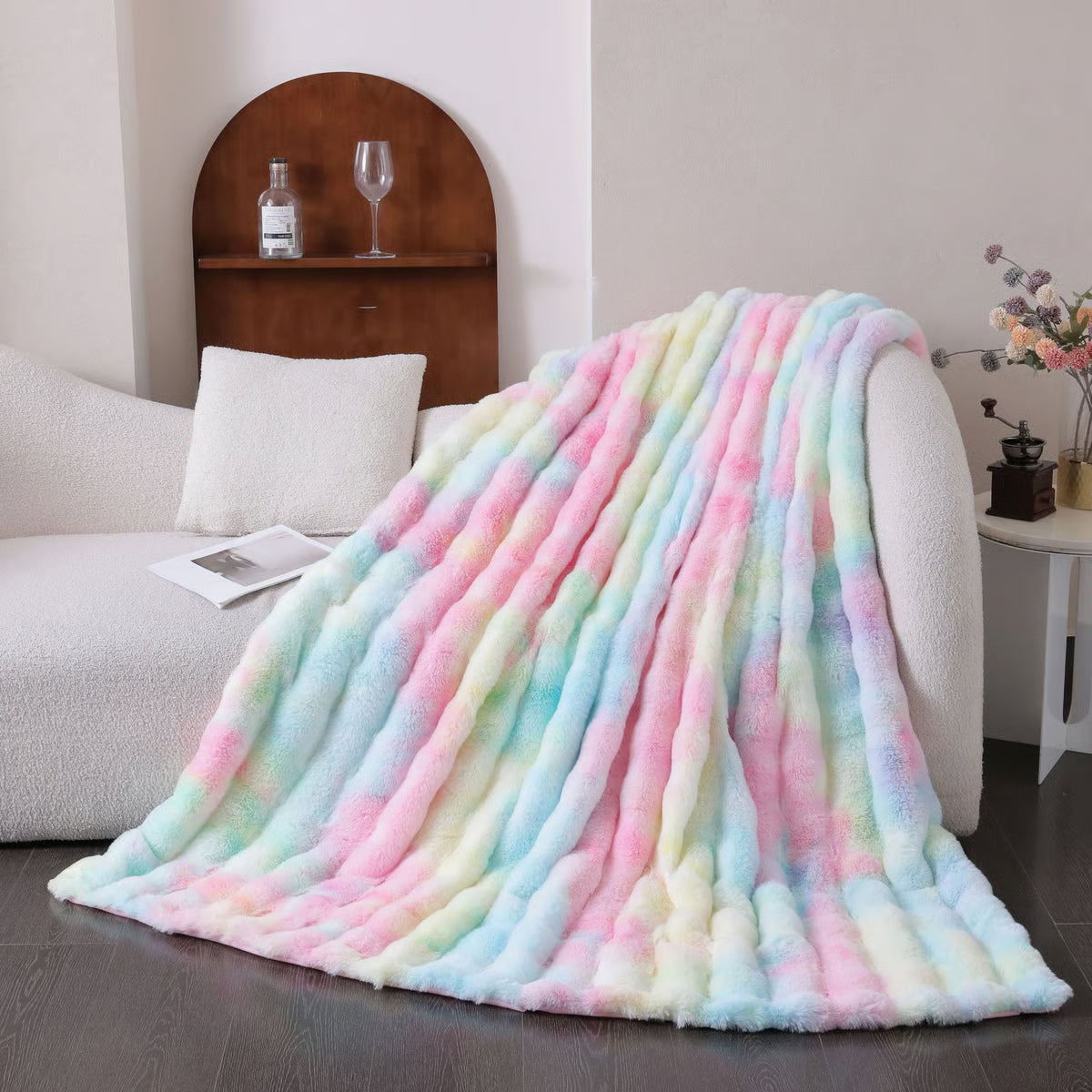 Popular thickened rabbit plush nap blanket, flannel milk velvet cover blanket